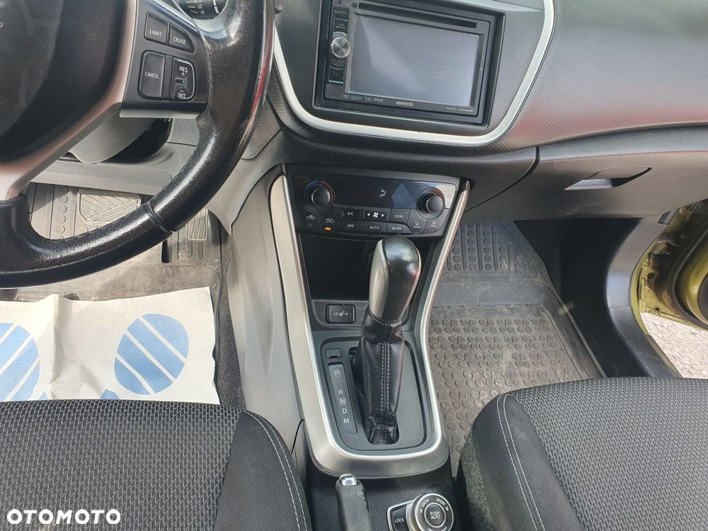 Suzuki SX4 S-Cross 1.6 Premium 4WD CVT - 26