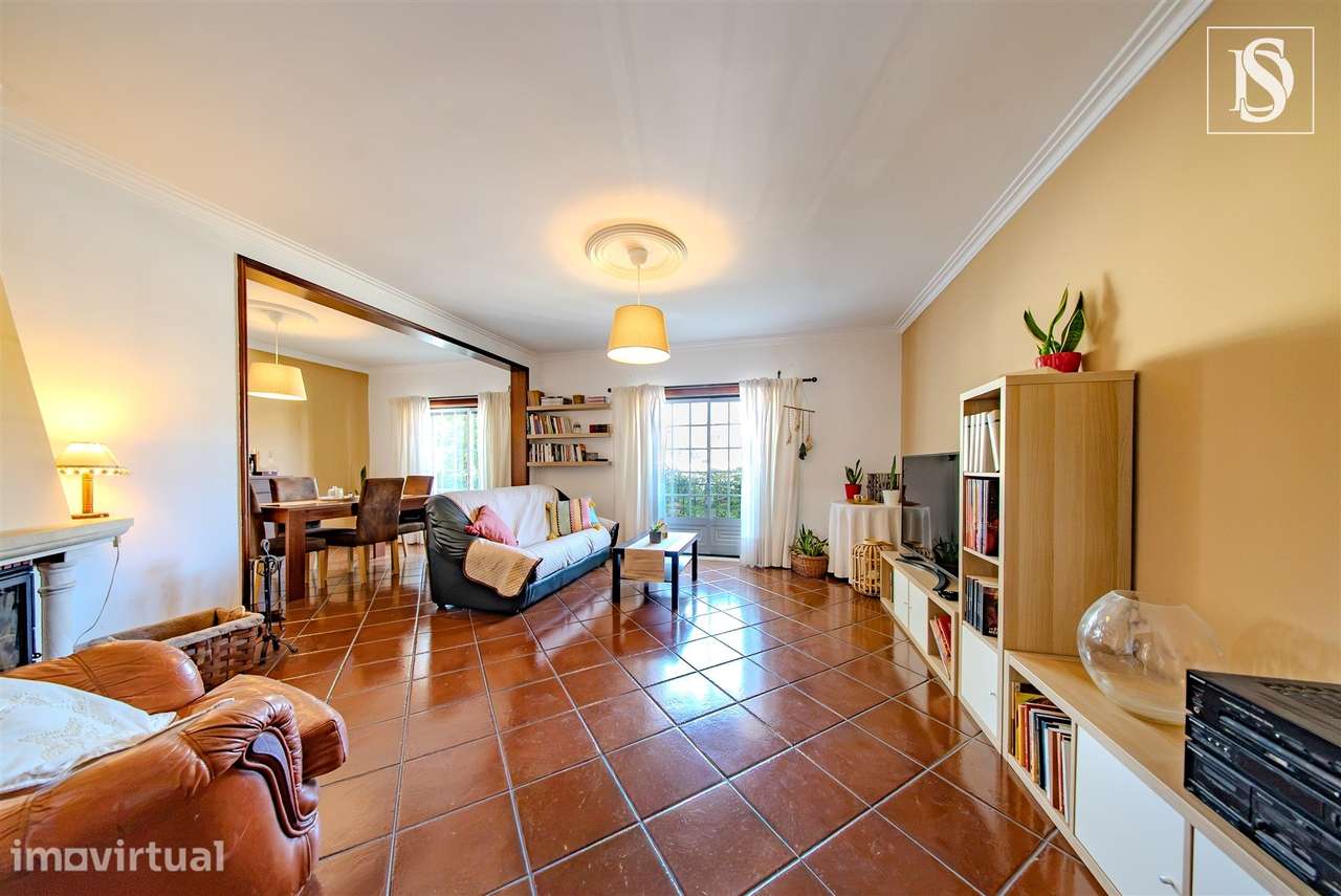 Apartamento T4 c/ Garagem - Grande imagem: 3/39