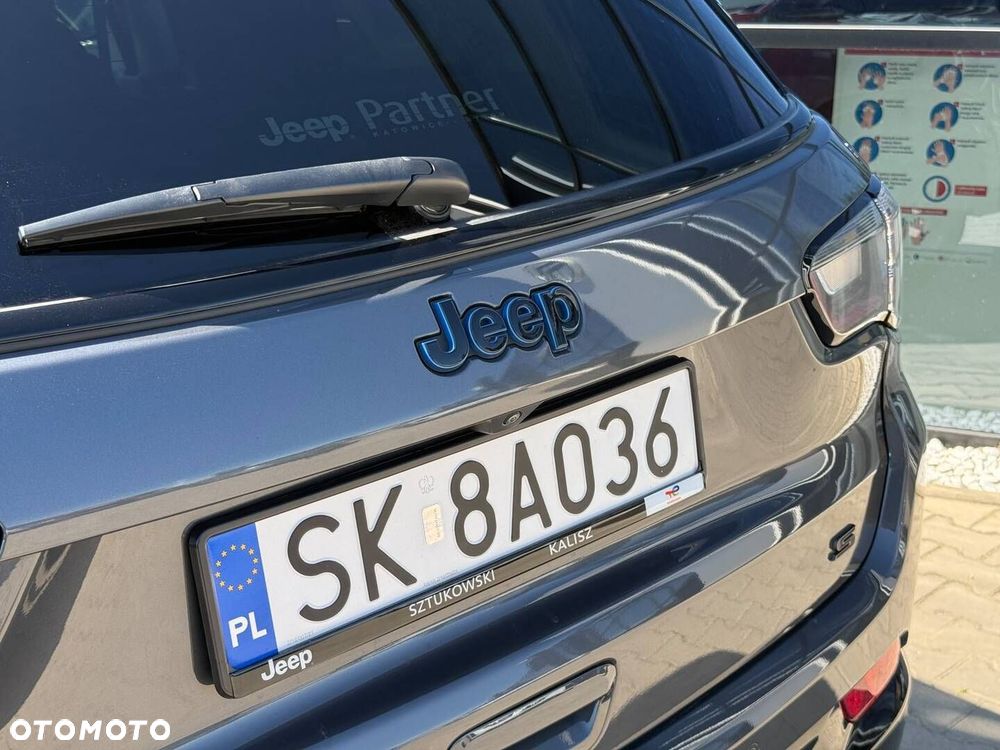 Jeep Compass - 10