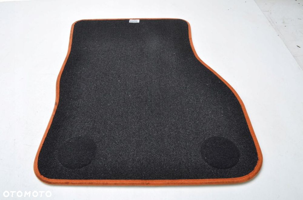 BMW F40 DYWANIKI WELUROWE KOMPLET - 3