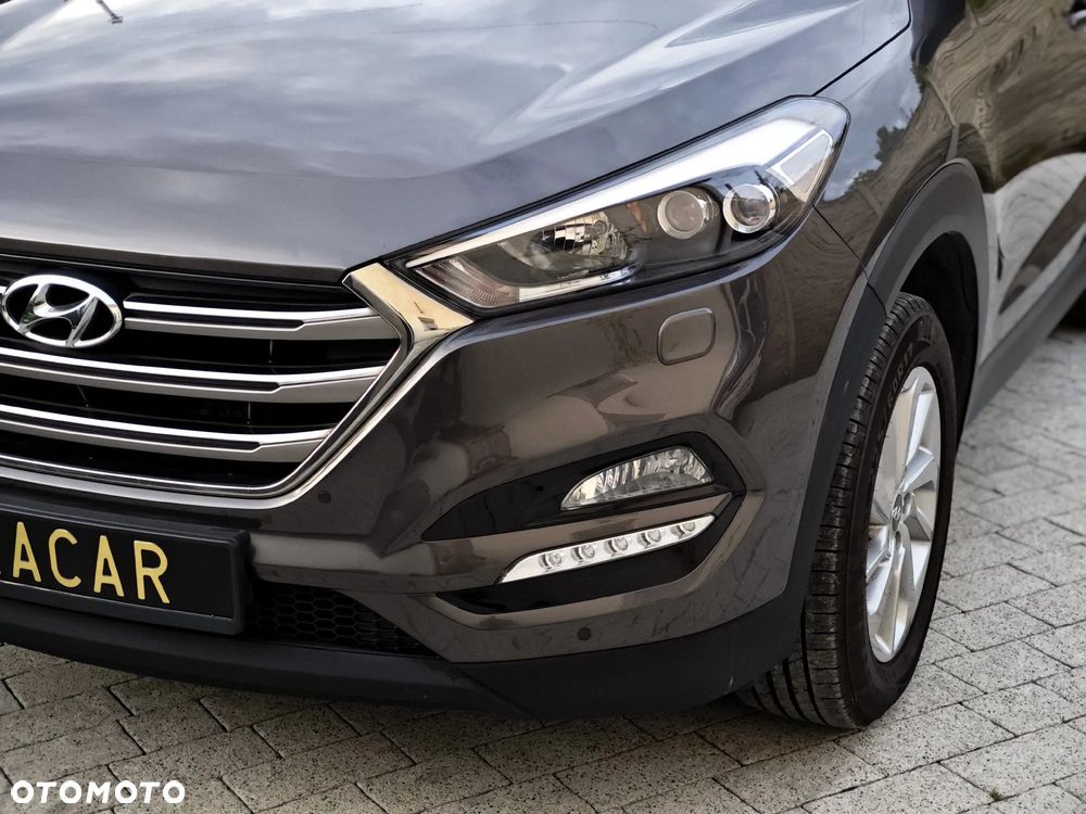 Hyundai Tucson 1.6 GDI BlueDrive Design 2WD - 32