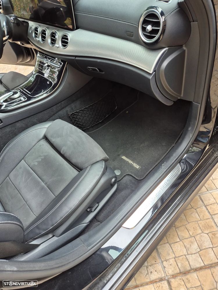 Mercedes-Benz E 350 d AMG - 14
