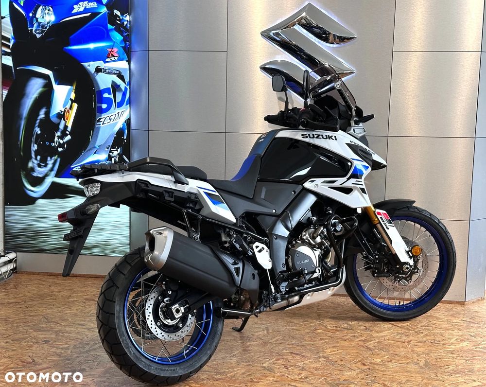 Suzuki V-STROM - 5