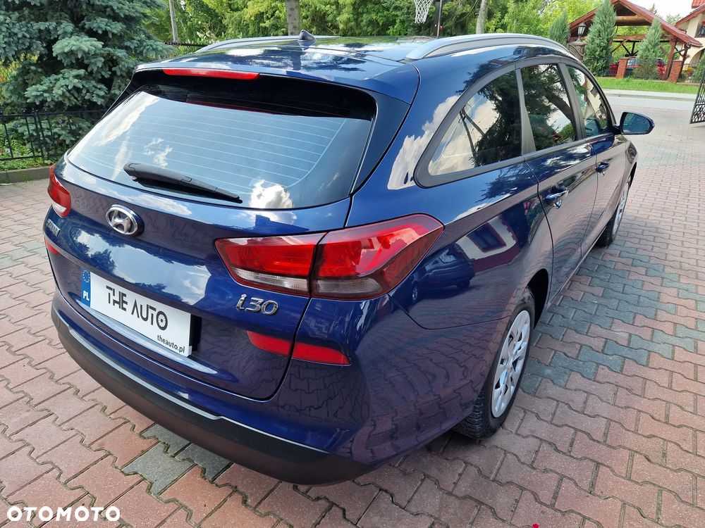 Hyundai i30 1.4 GO Plus - 36
