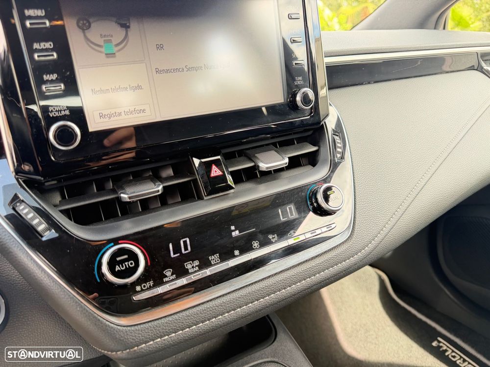 Toyota Corolla 1.8 Hybrid Comfort - 19