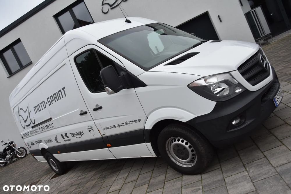 Mercedes-Benz Sprinter - 5