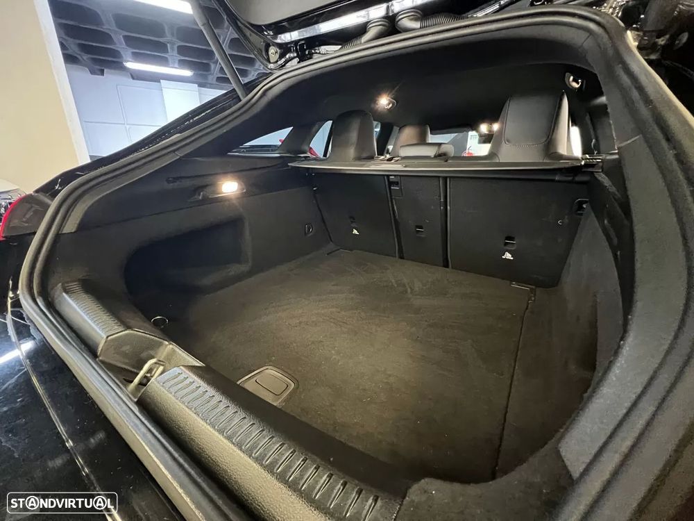 Mercedes-Benz CLA 180 d Shooting Brake AMG Line Aut. - 48