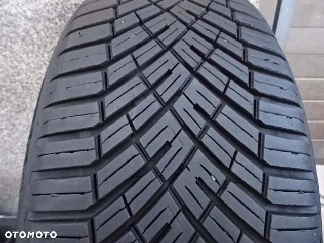 215/55/R17 94V Continental All season Contact 2