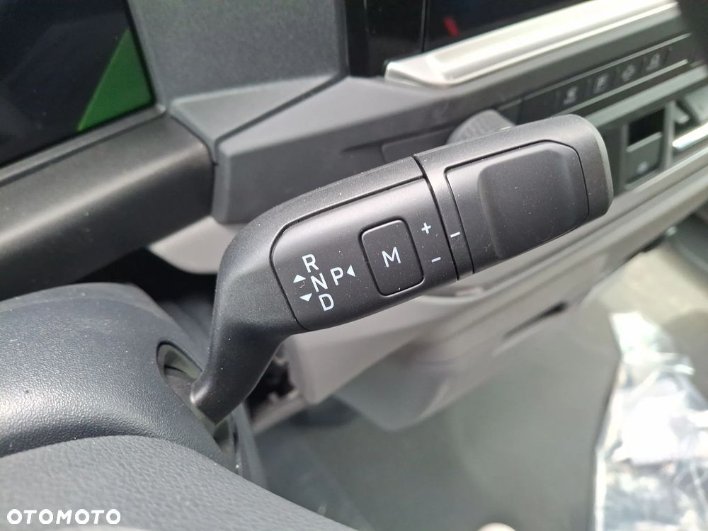 Volkswagen Transporter - 32