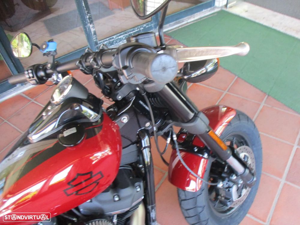 Harley-Davidson Softail 114 FAT BOB - 16