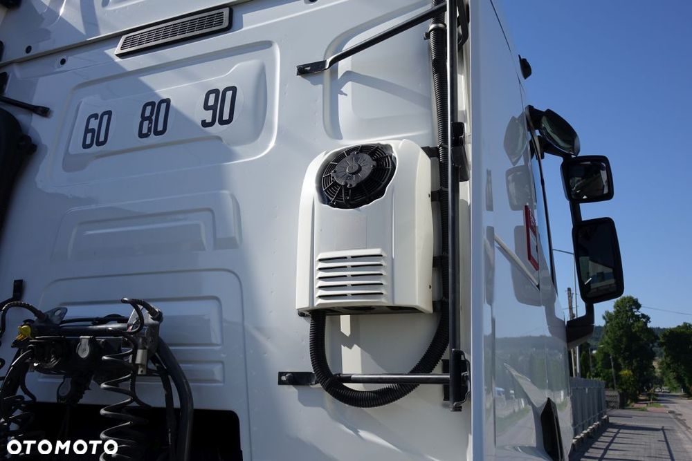 Renault GAMA T480 COMFORT / EURO 6 / STANDARD / AUTOMAT / RETARDER / KLIMATYZACJA POSTOJOWA / LODÓWKA / ALUMINIOWE FELGI - 18