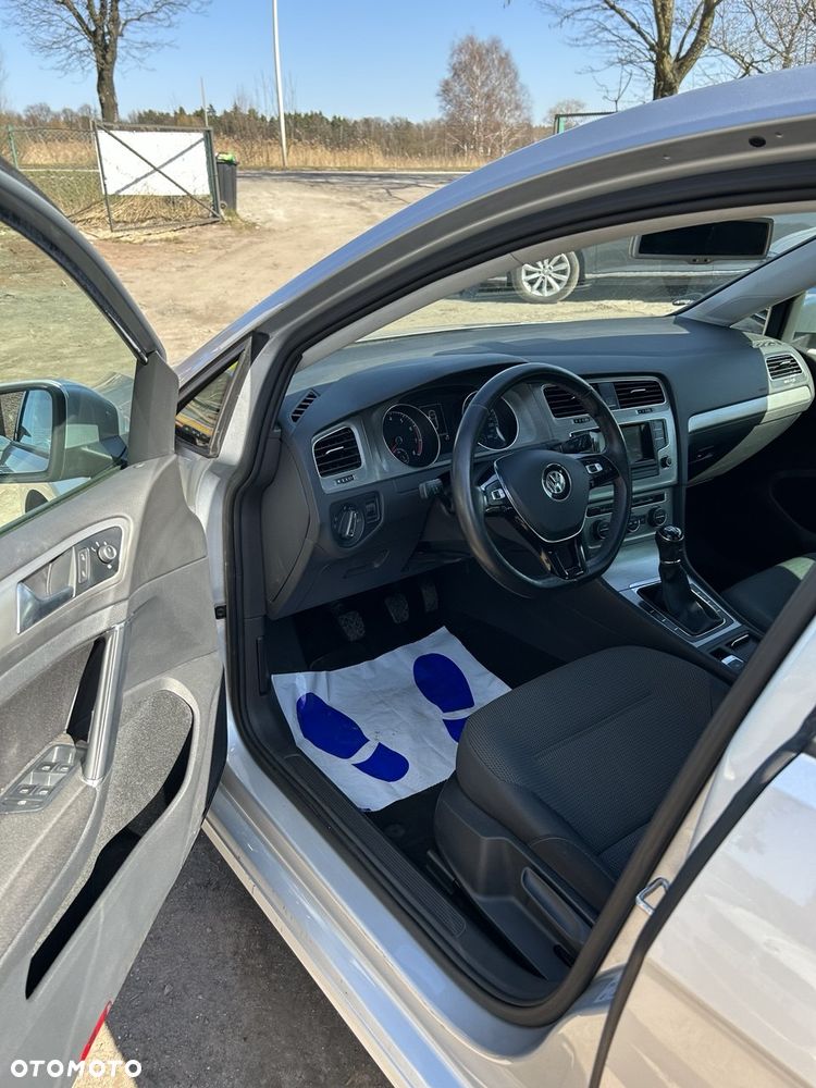 Volkswagen Golf 1.2 TSI BMT Trendline - 10