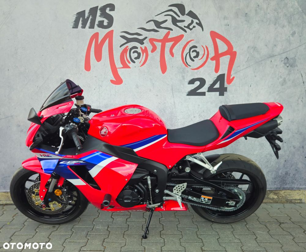 Honda CBR - 7