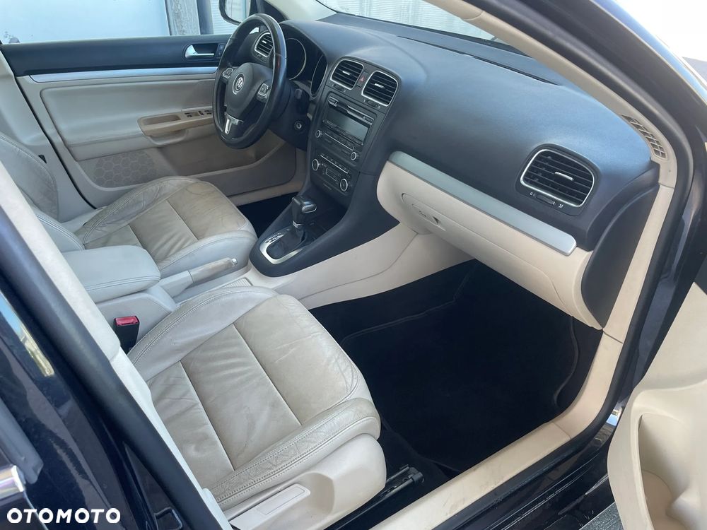 Volkswagen Golf 2.0 TDI DPF DSG Comfortline - 9
