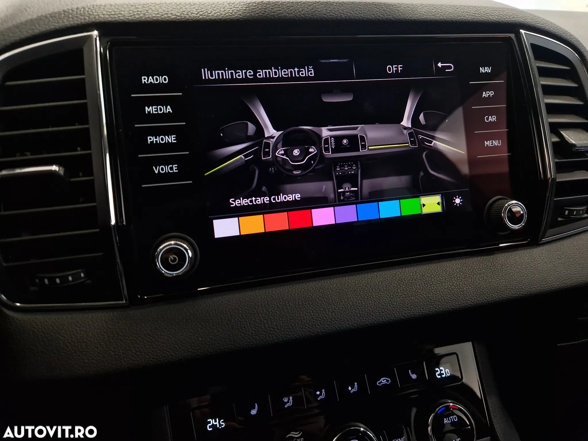 Skoda Karoq 2.0 TDI DSG Ambition - 26