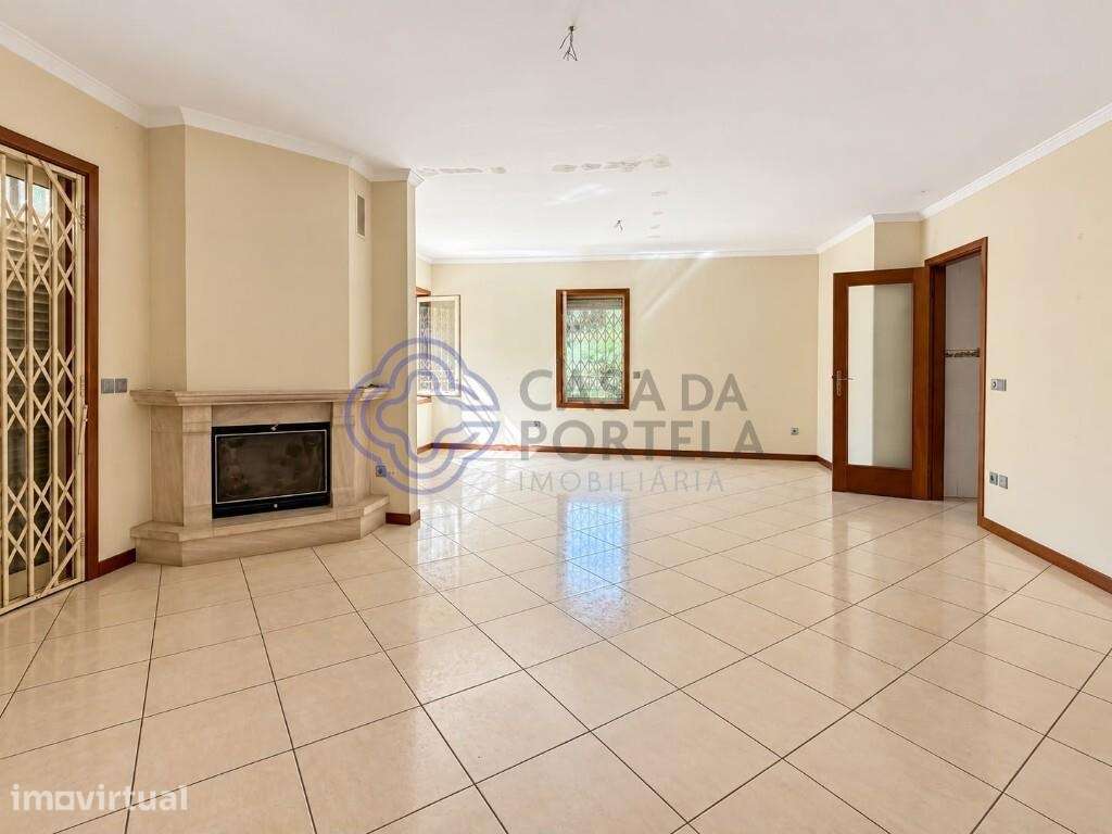 Apartamento T3 com Terraço em Valongo | Roupeiros Embutidos | Recupera - Grande imagem: 2/15
