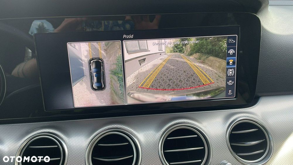 Mercedes-Benz Klasa E - 9