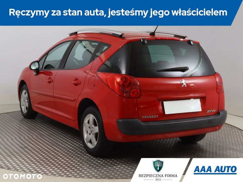 Peugeot 207 - 6
