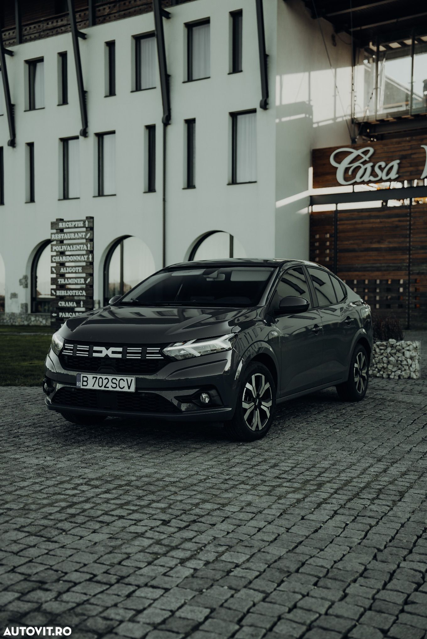 Dacia Logan ECO-G 100 MT6 Prestige+ - 1