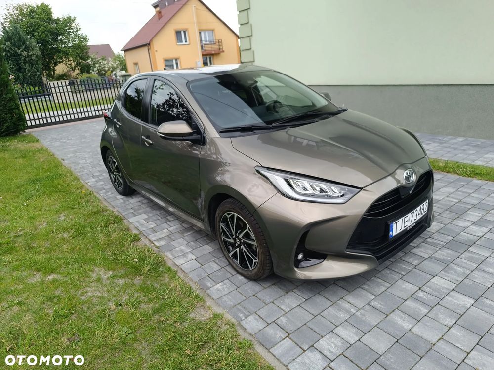 Toyota Yaris 1.0 Premium - 3