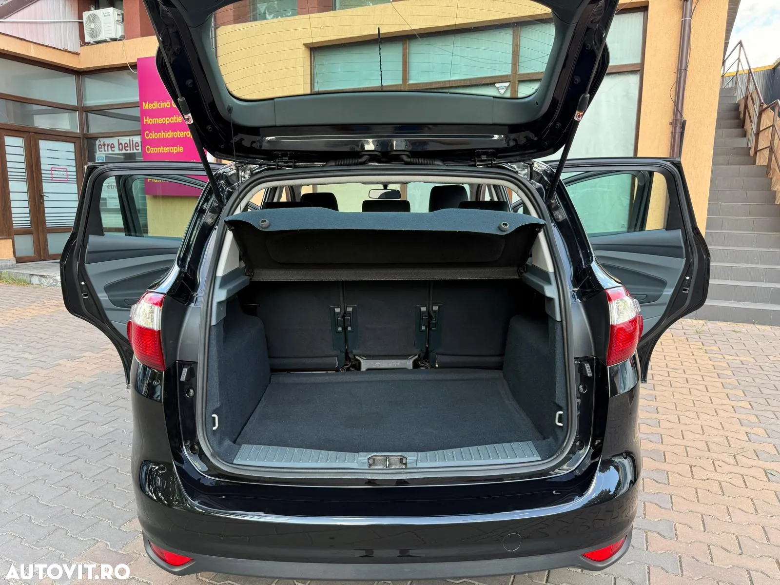 Ford C-Max - 8