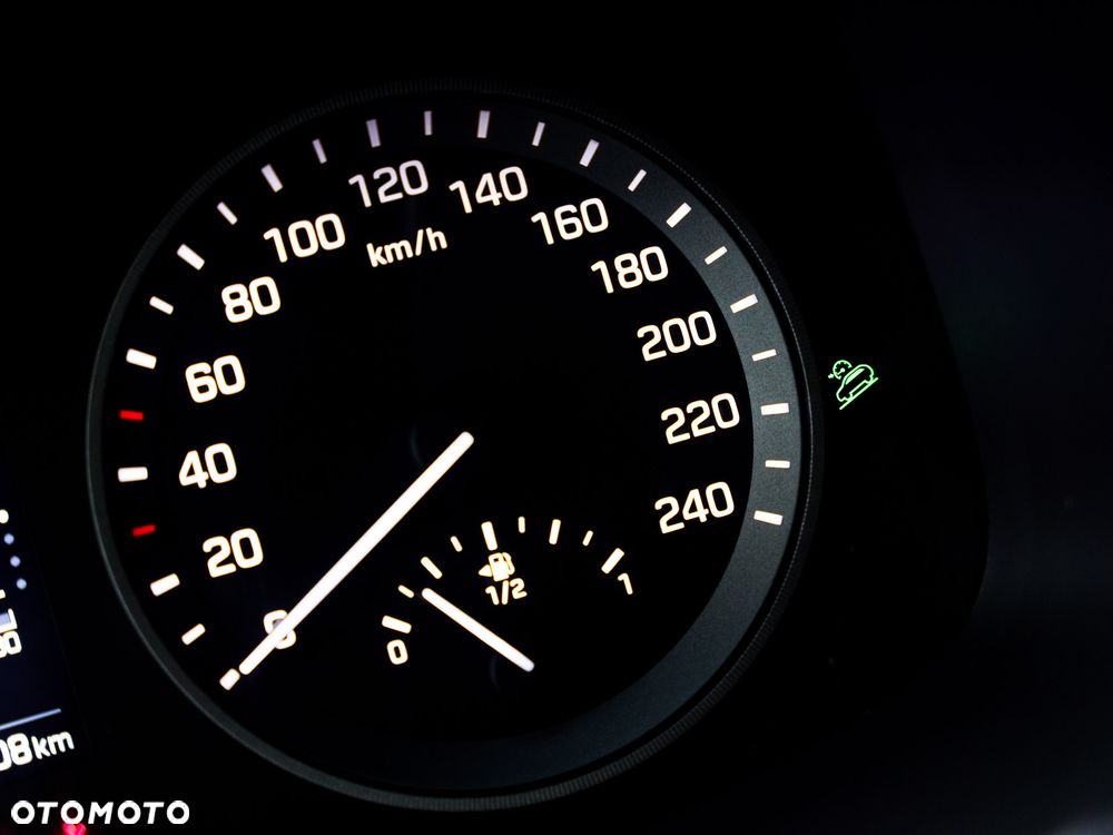 Hyundai Tucson blue 1.7 CRDi 2WD DCT Premium - 31