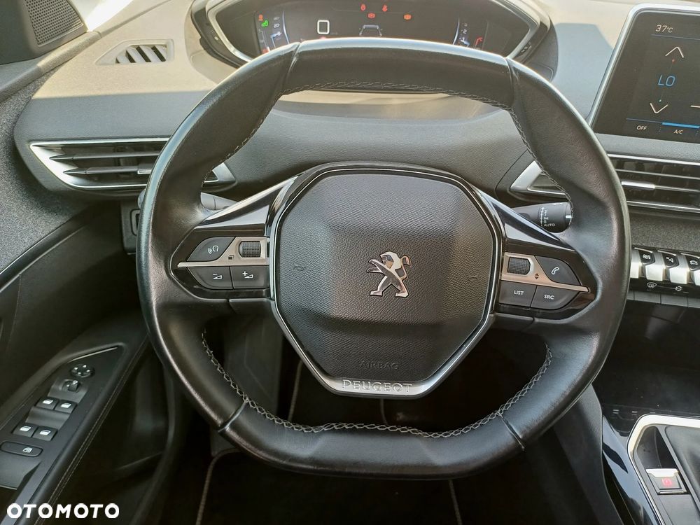 Peugeot 5008 BlueHDi 120 Allure - 19
