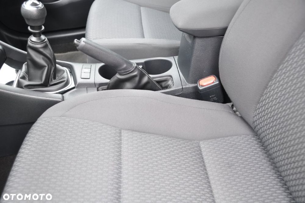 Toyota Corolla 1.33 Active - 17