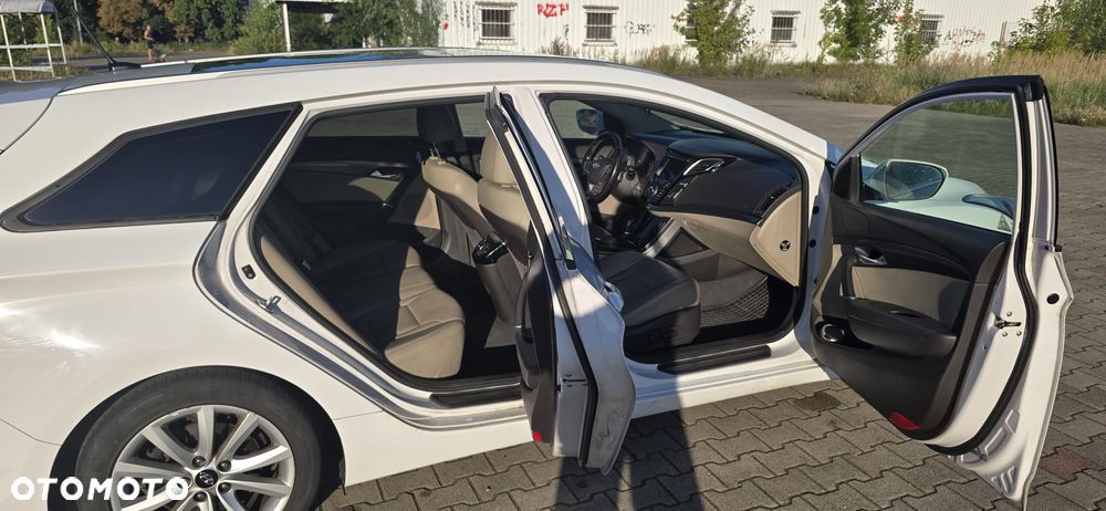 Hyundai i40 1.7 CRDi Premium - 11