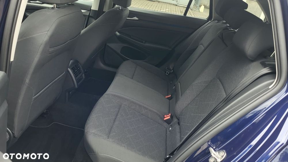 Volkswagen Golf Variant - 12