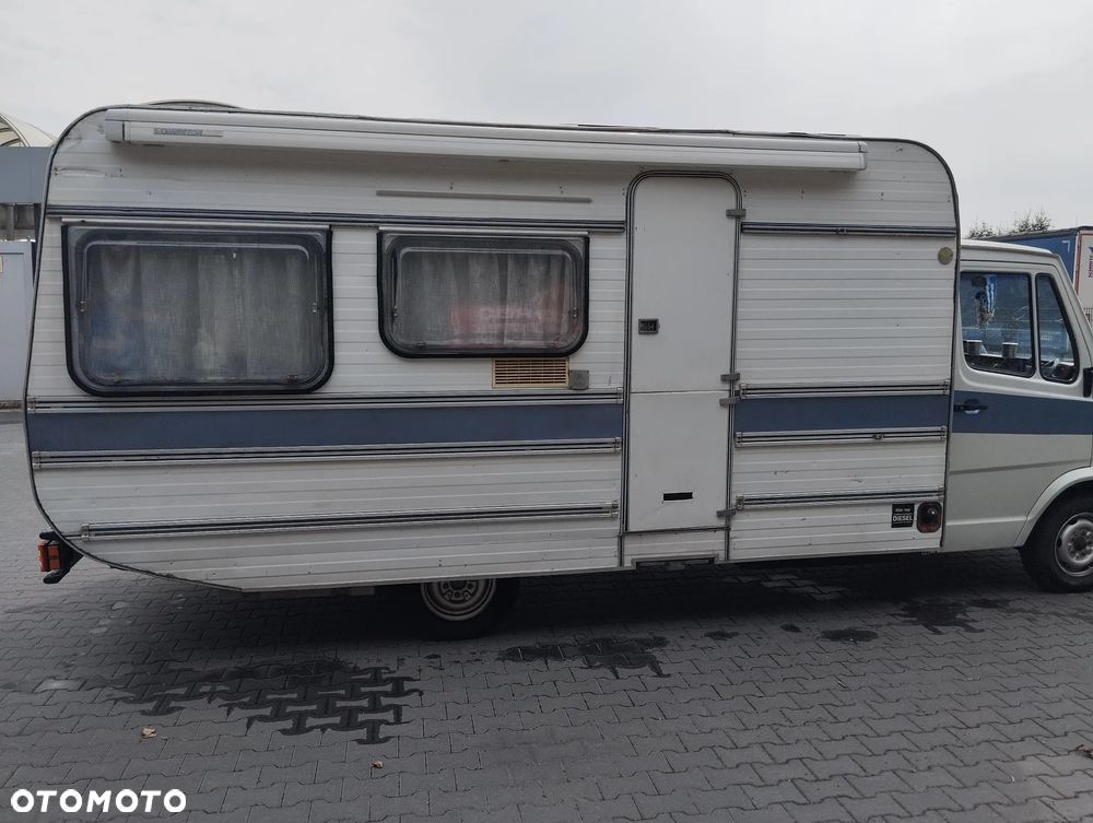 Mercedes-Benz 207D - 3