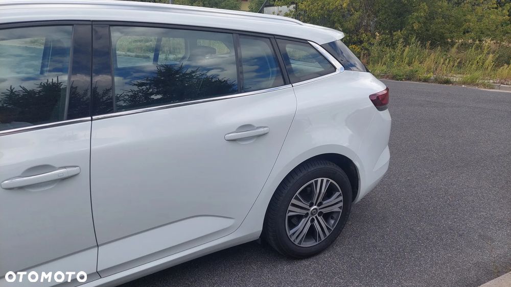 Renault Megane - 5