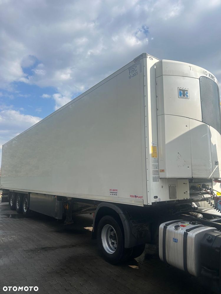 Schmitz Cargobull - 1