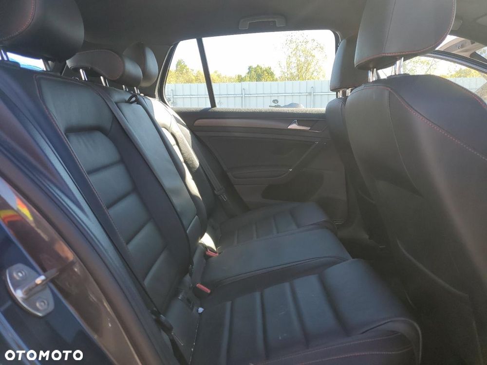 Volkswagen Golf GTI BlueMotion Technology - 9