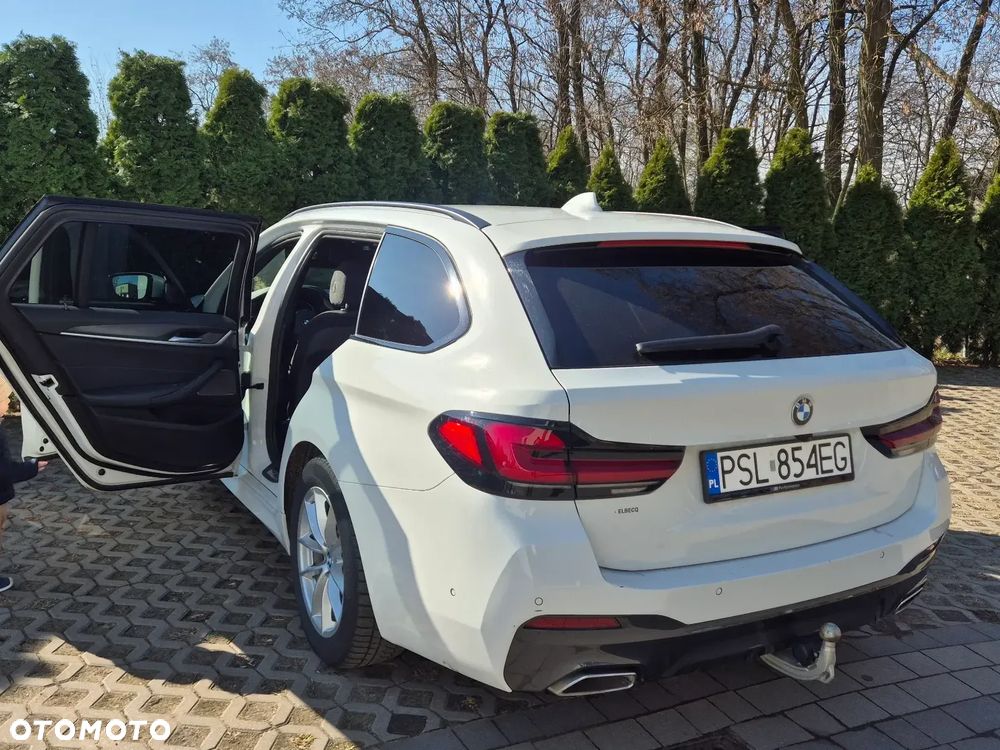 BMW Seria 5 520d M Sport sport - 12