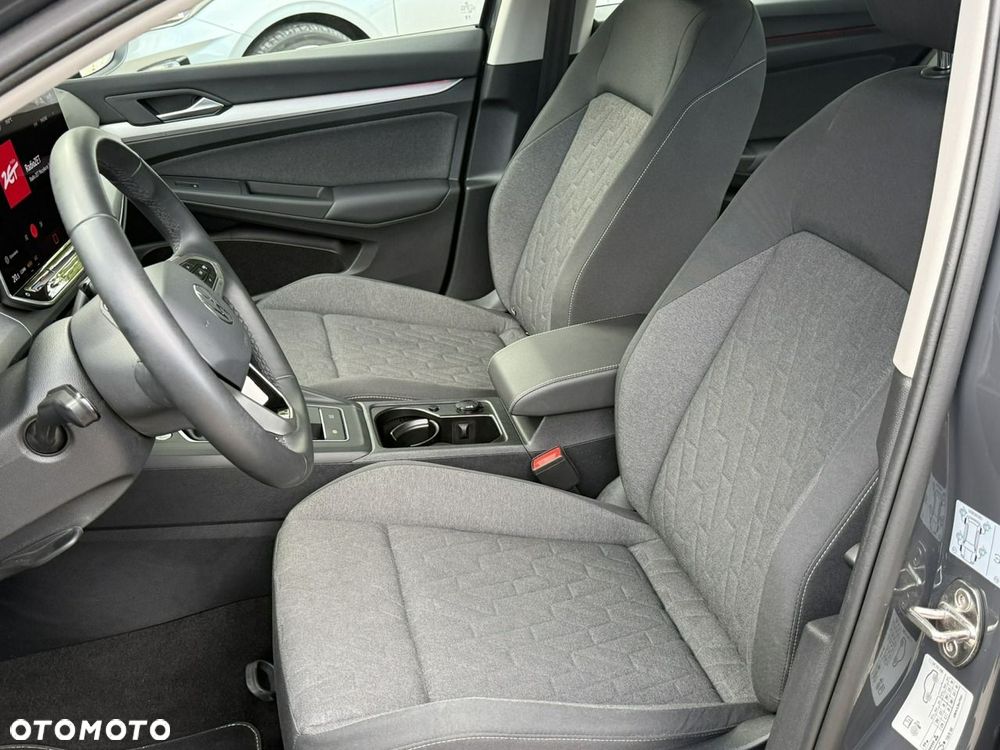 Volkswagen Golf - 12