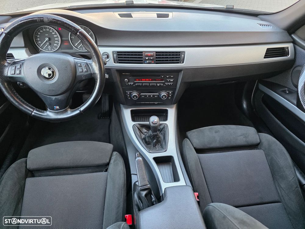 BMW 320 d xDrive - 5
