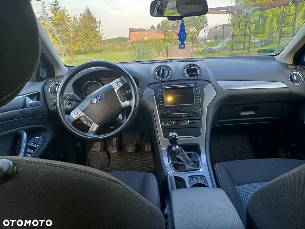 Ford Mondeo 2.0 TDCi Ambiente - 7