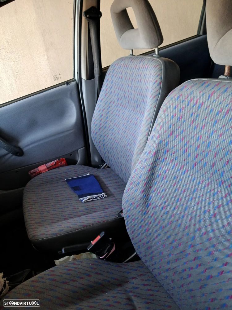 Opel Corsa 1.5 TD - 2