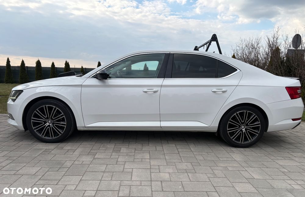 Skoda Superb 2.0 TDI Ambition DSG - 3