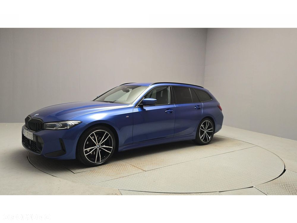 BMW Seria 3 320d xDrive M Sport - 8
