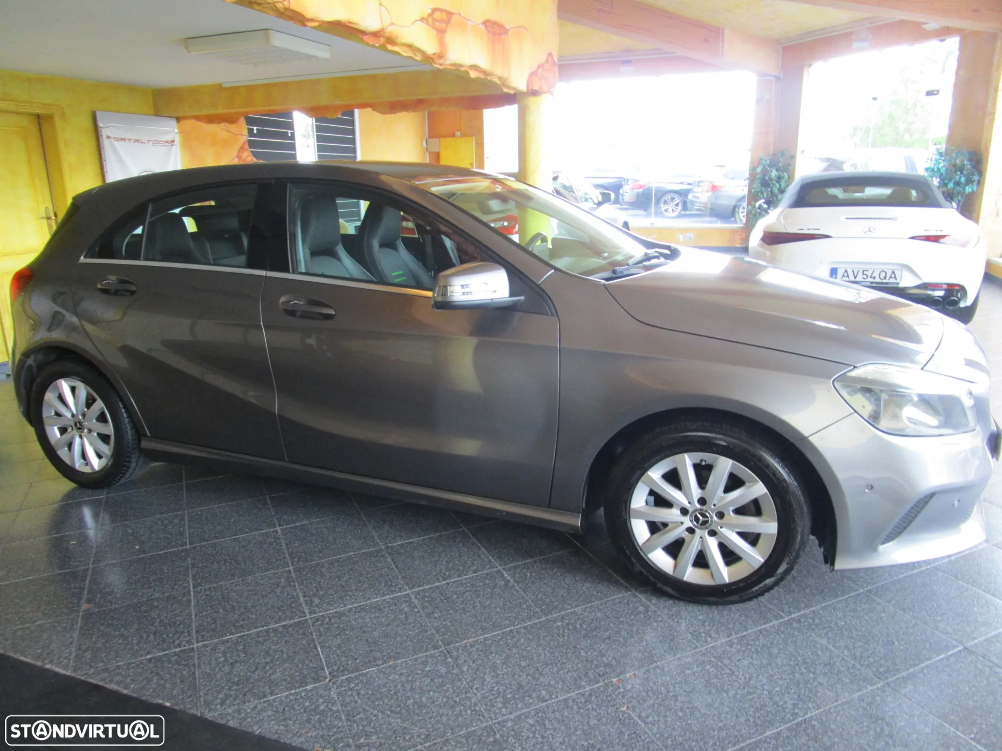 Mercedes-Benz A 160 d Urban - 3