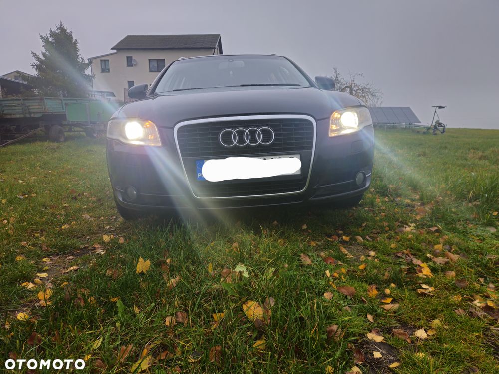 Audi A4 Avant - 8