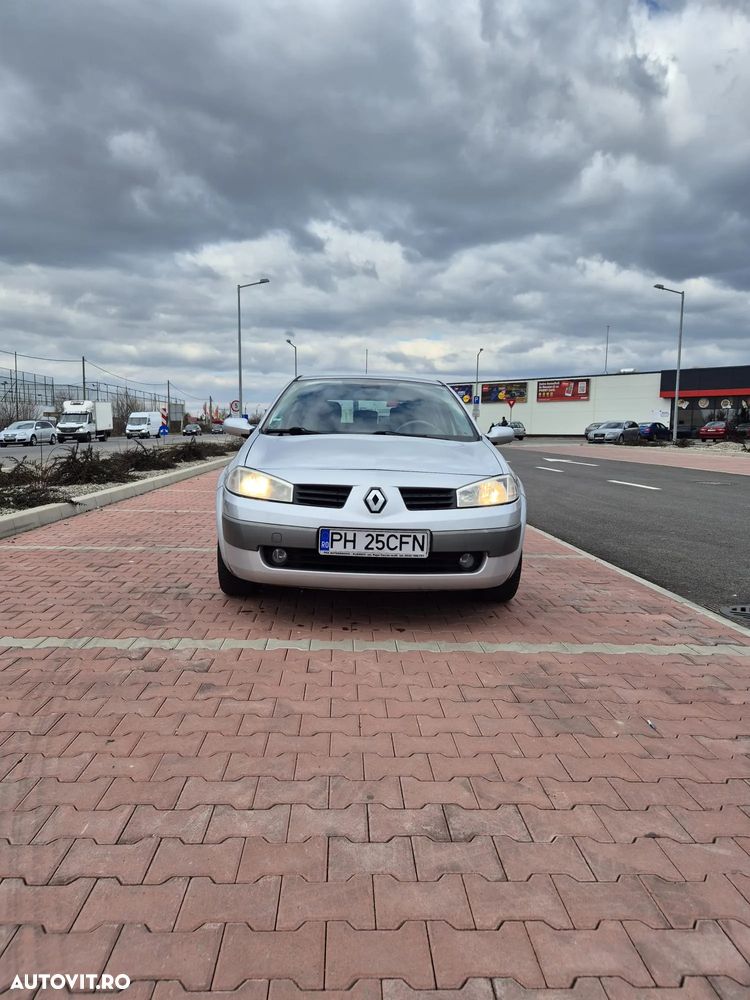 Renault Megane 1.6 Privilege - 2