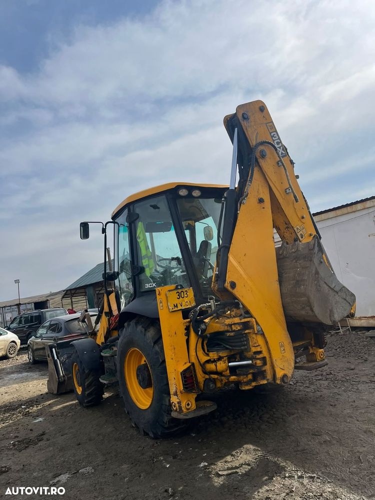 JCB 3CX - 4
