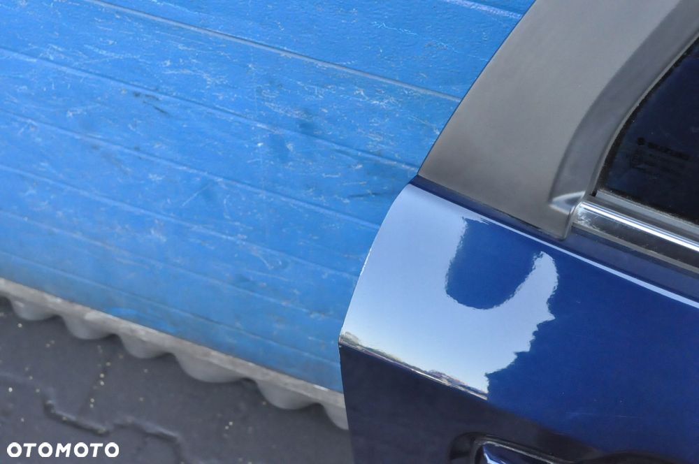 SUZUKI S-CROSS DRZWI PRAWY TYŁ TYLNE 23R - 11