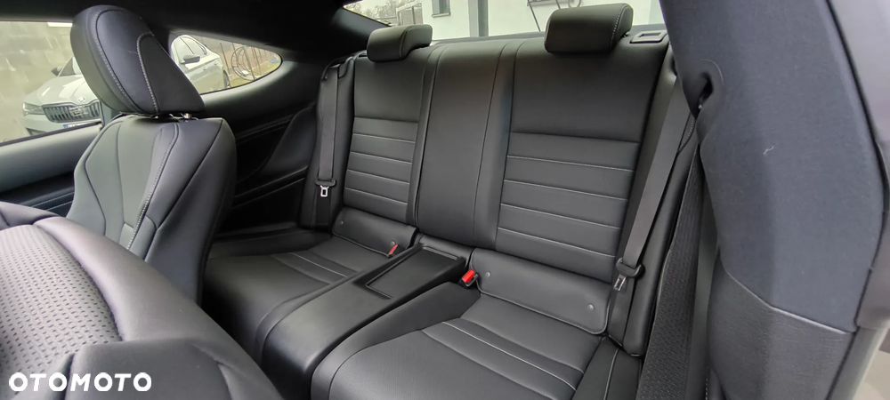 Lexus RC - 24