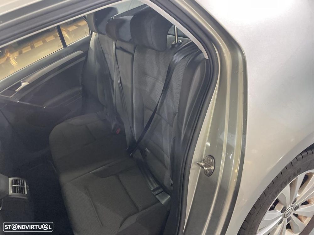 VW Golf 1.6 TDI Stream - 8