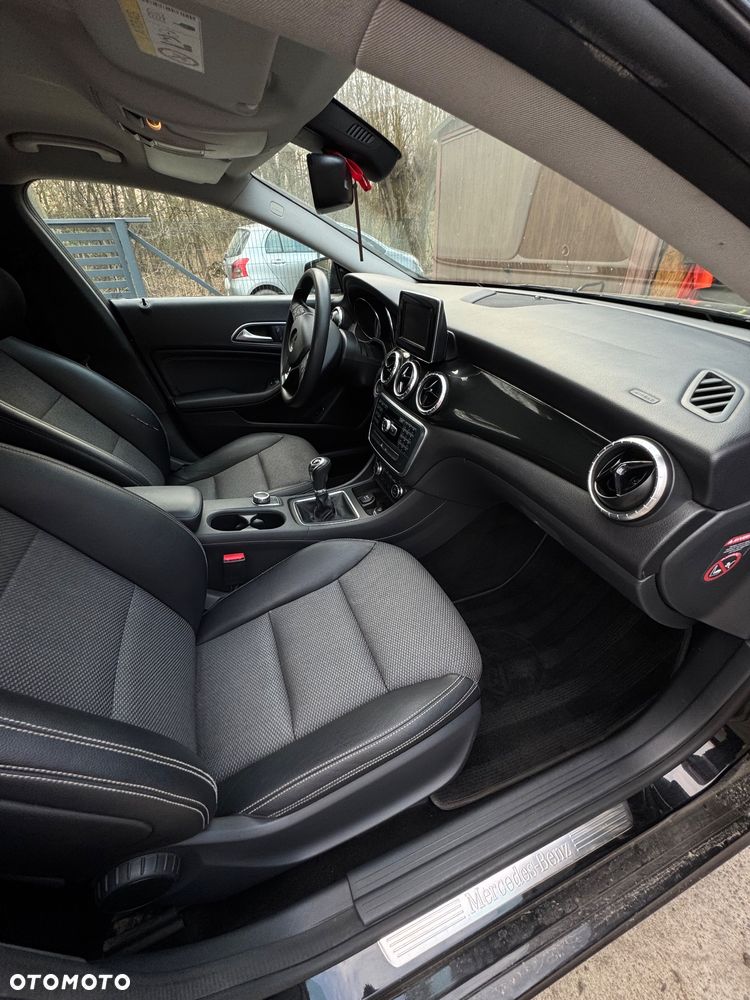 Mercedes-Benz CLA 200 CDI - 5