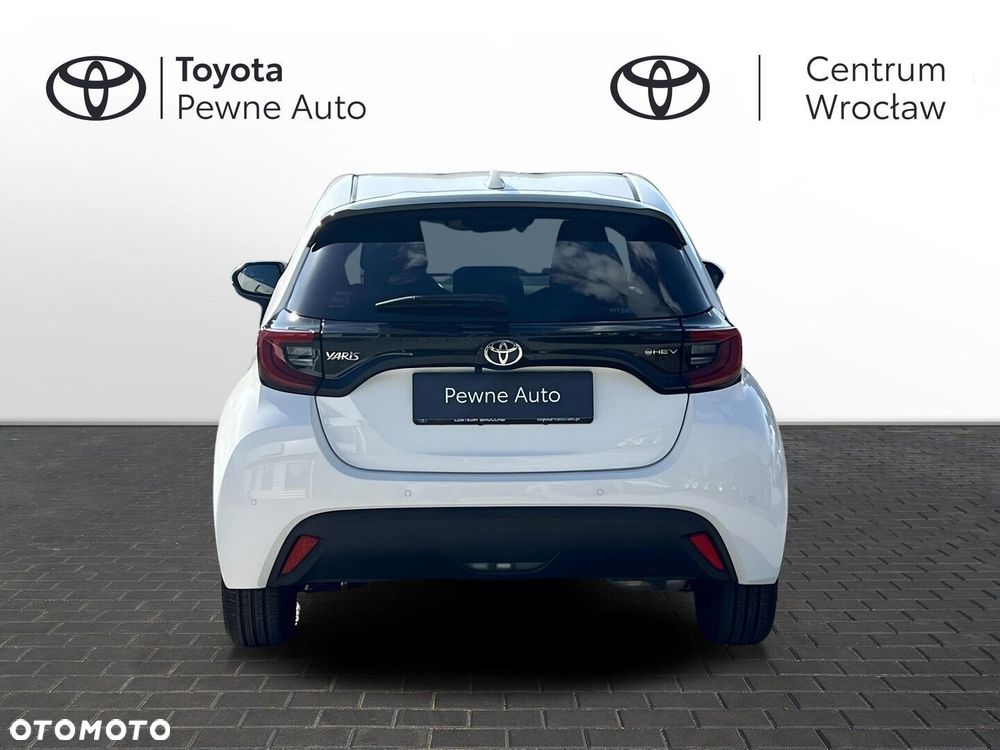 Toyota Yaris Hybrid 1.5 Style - 4